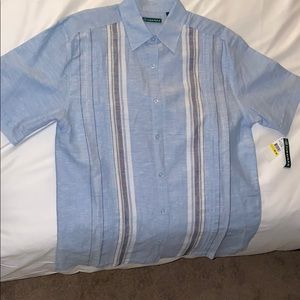 Men’s Cuban Collared Short Sleeved Button Down